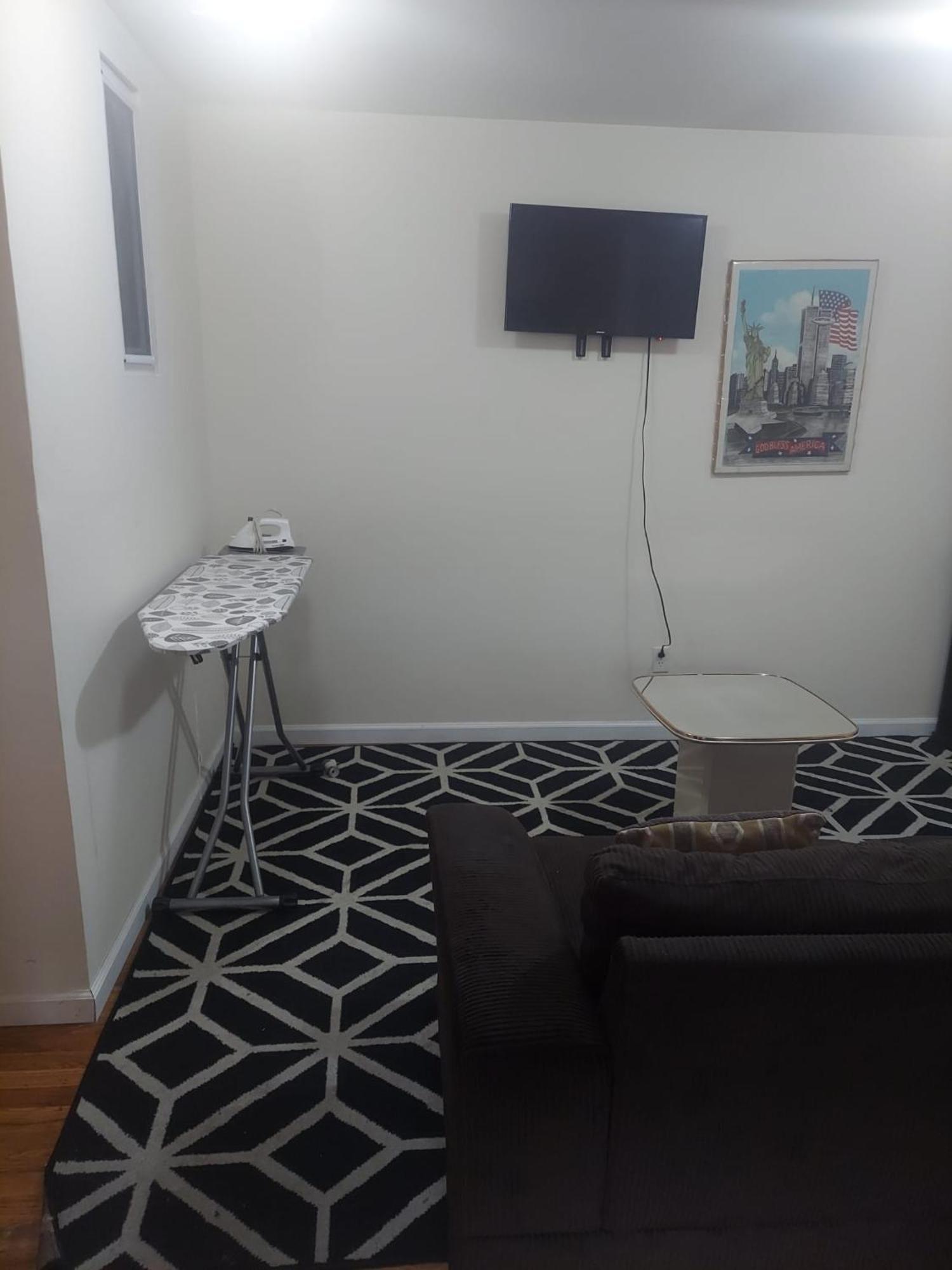 Crystal Room 1 Guest House Near 12Mins To Ewr Airport / Prudential / Njit / Penn Station Newark Ngoại thất bức ảnh