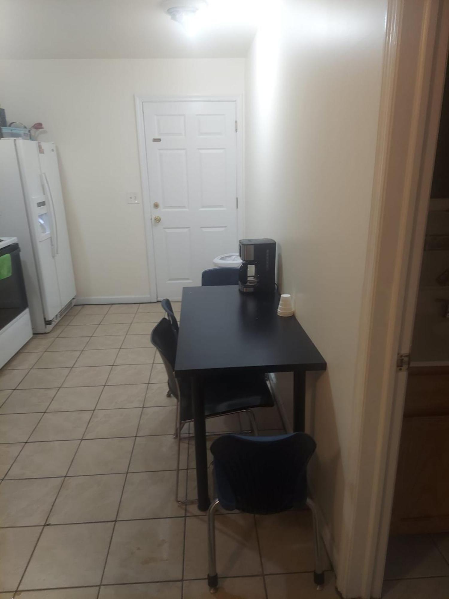 Crystal Room 1 Guest House Near 12Mins To Ewr Airport / Prudential / Njit / Penn Station Newark Ngoại thất bức ảnh