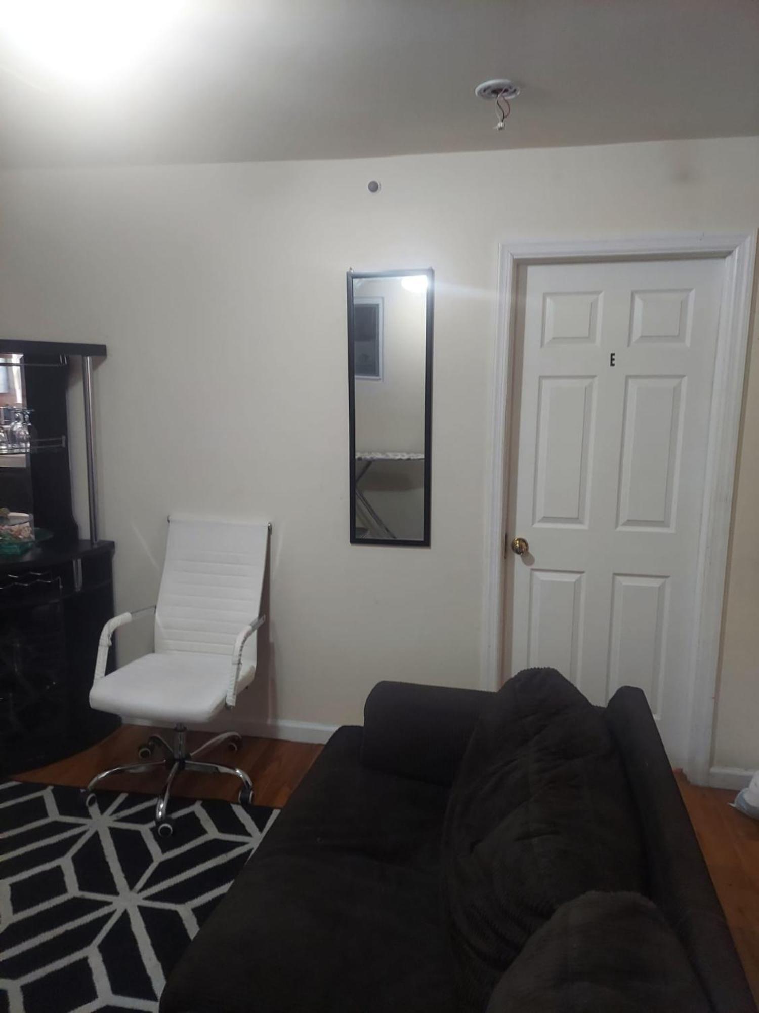 Crystal Room 1 Guest House Near 12Mins To Ewr Airport / Prudential / Njit / Penn Station Newark Ngoại thất bức ảnh