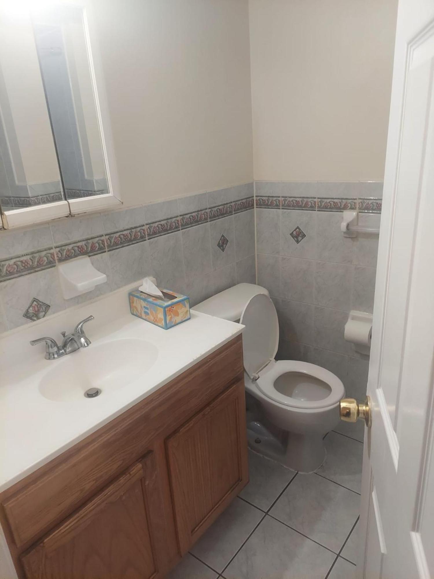 Crystal Room 1 Guest House Near 12Mins To Ewr Airport / Prudential / Njit / Penn Station Newark Ngoại thất bức ảnh