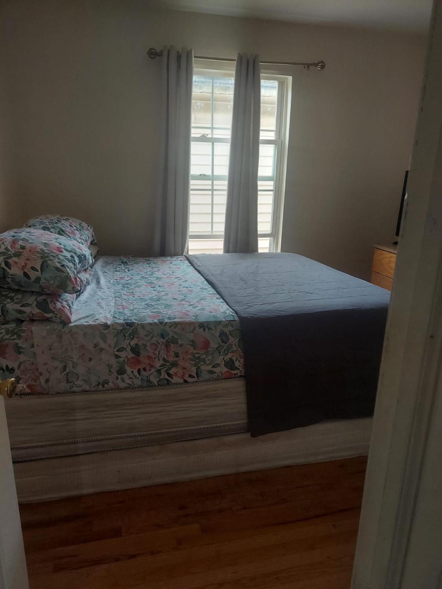 Crystal Room 1 Guest House Near 12Mins To Ewr Airport / Prudential / Njit / Penn Station Newark Ngoại thất bức ảnh