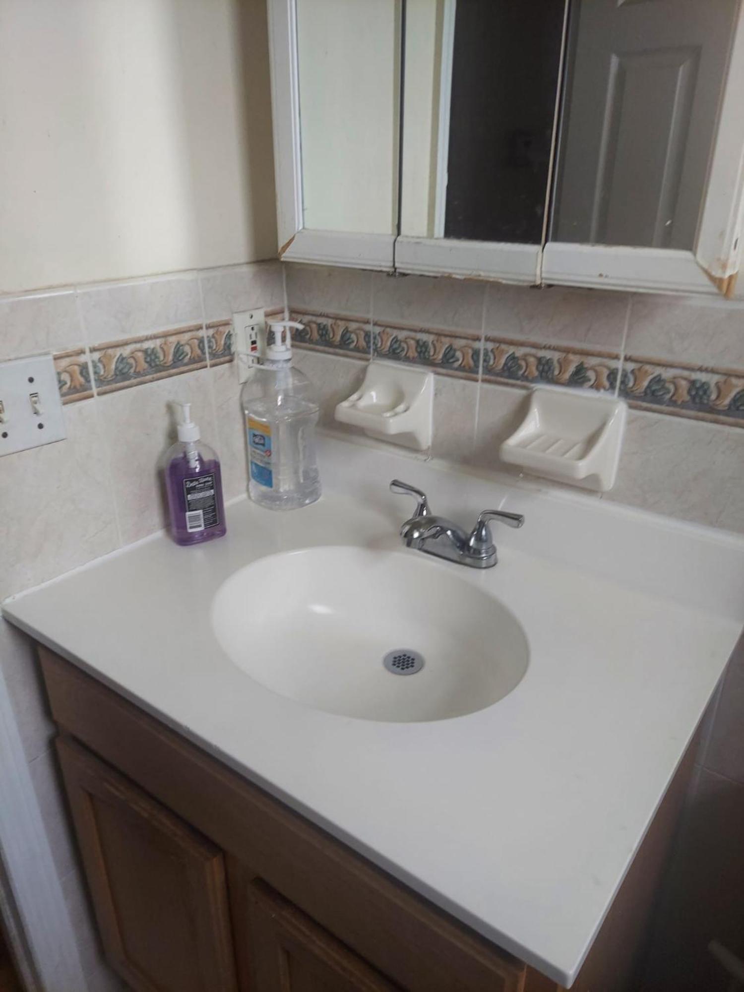 Crystal Room 1 Guest House Near 12Mins To Ewr Airport / Prudential / Njit / Penn Station Newark Ngoại thất bức ảnh